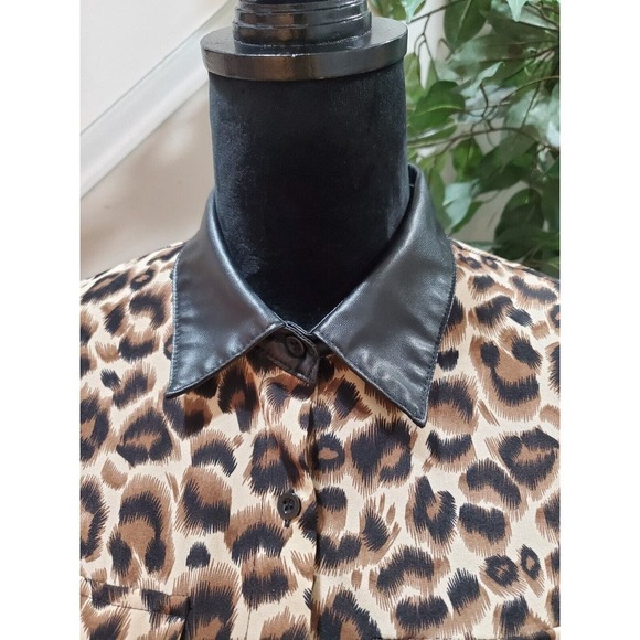SHEIN Brown Animal Print Faux Leather Collar & Sleeve Button Down Shirt Size 4 - Picture 4 of 13